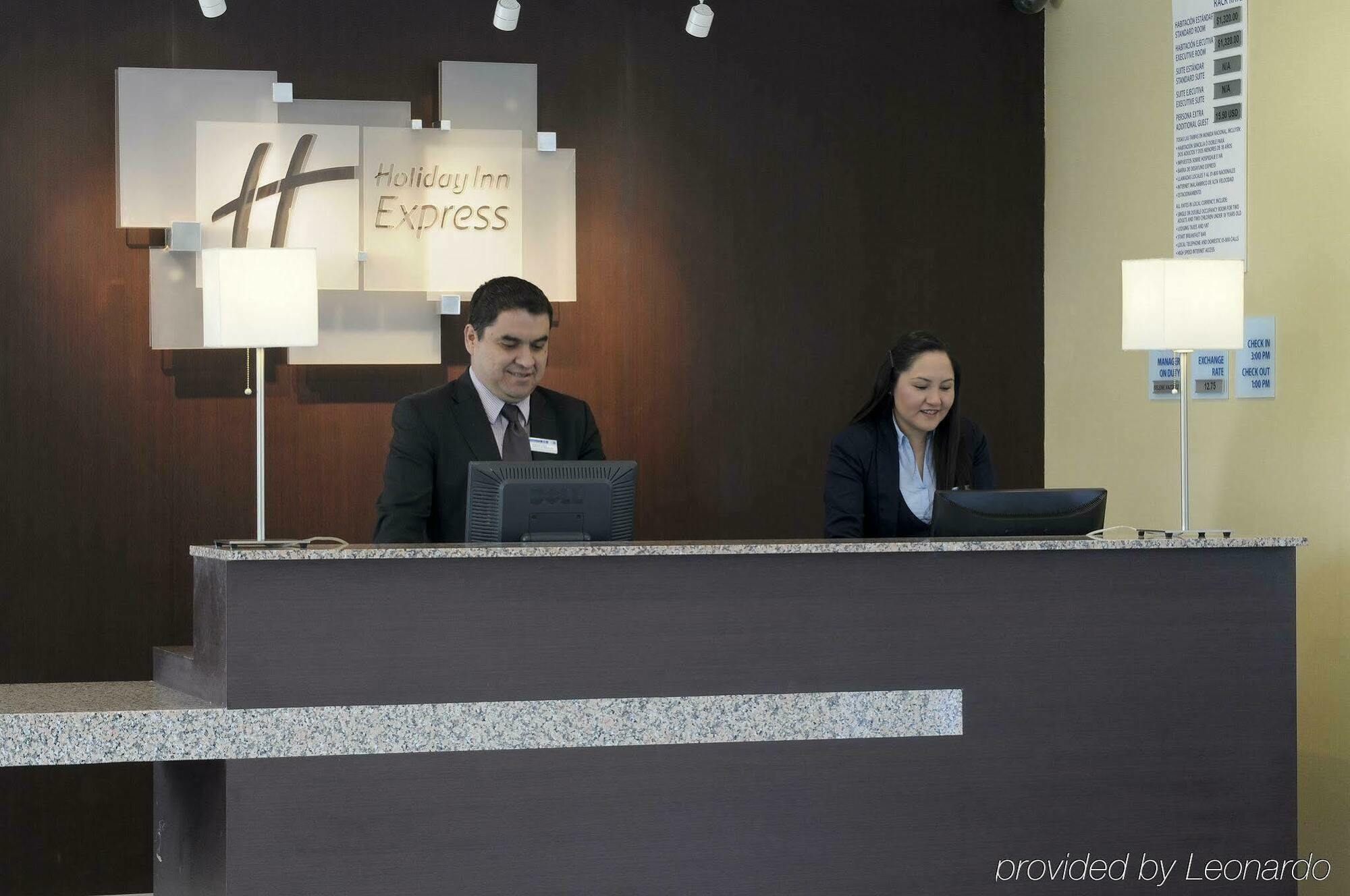 Holiday Inn Express Toluca, An Ihg Hotel Exterior photo